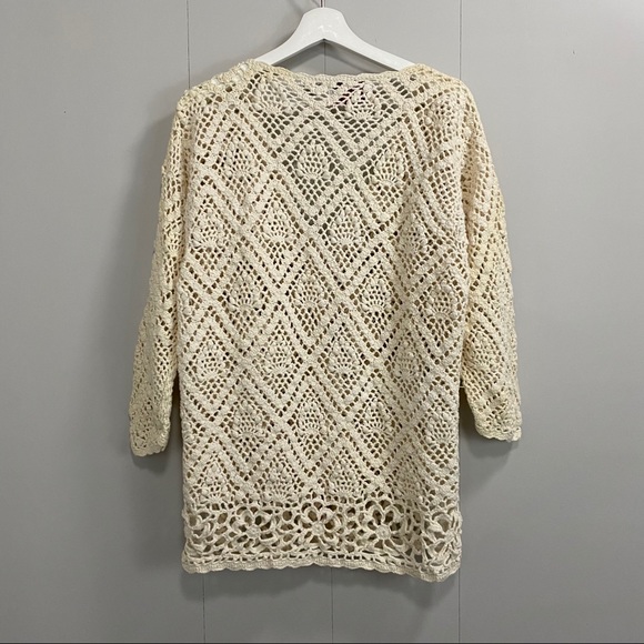 Vintage 90's Diamond Crochet Cream Tunic Cardigan w/ Button-Up Front - Picture 5 of 14